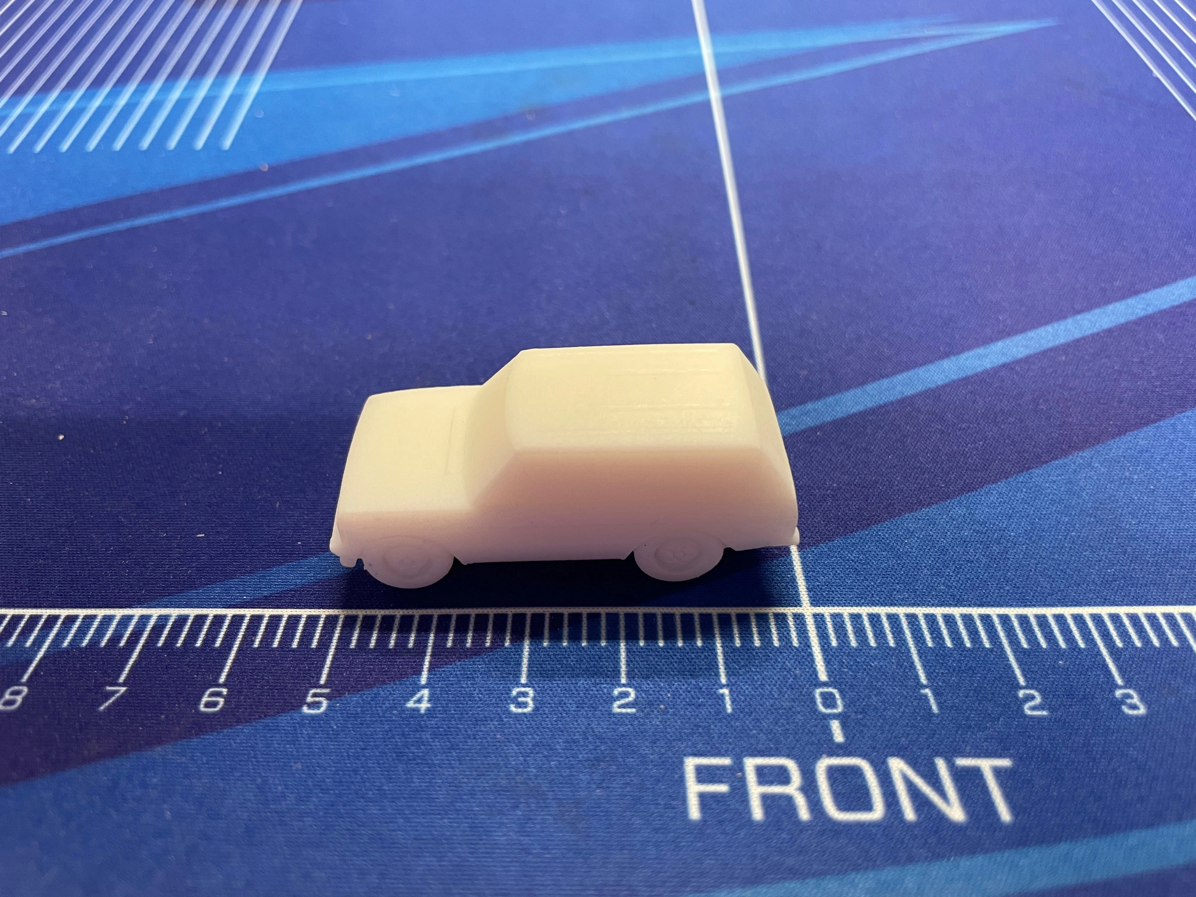 3D Printed Range Rover Classic in 1/100 Scale: Miniature Majesty!